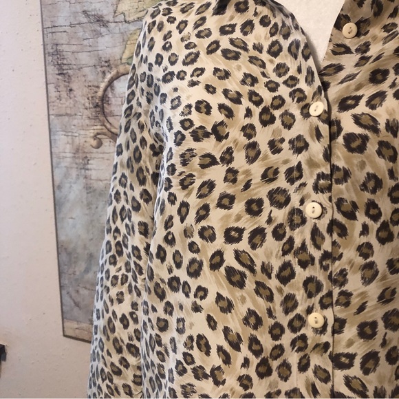 Sz S Anna & Frank Vintage Leopard 100% Silk Button Down Shirt - Picture 3 of 11